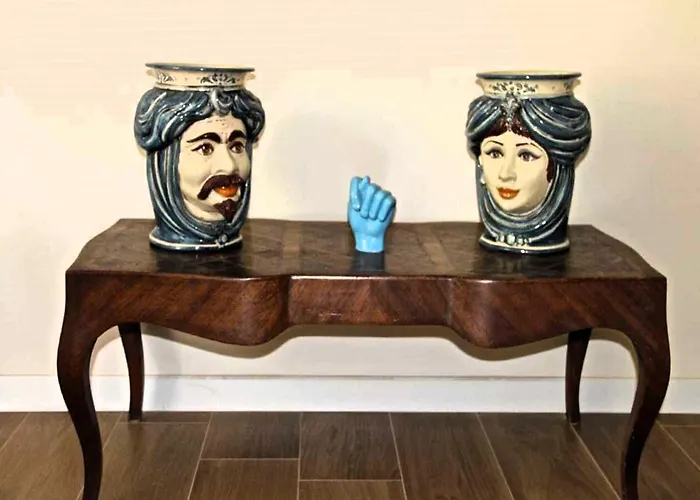 Holiday Home In Reggio Calabria Near Beach Ferienhaus